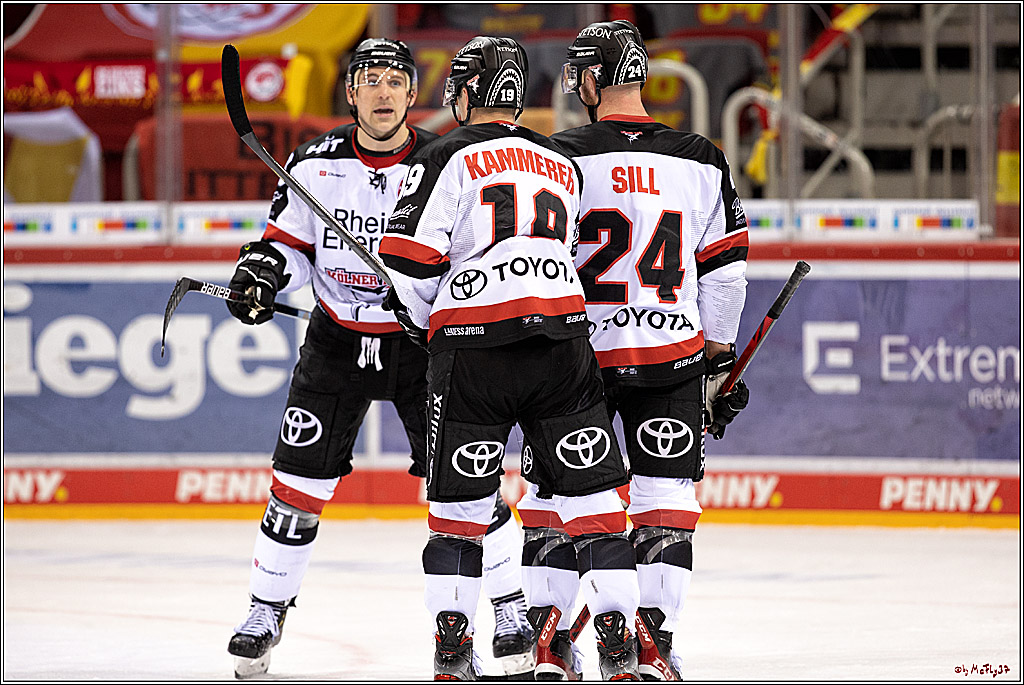 PENNY DEL; Duesseldorfer EG - Koelner Haie; Duesseldorf, 23.01.2022